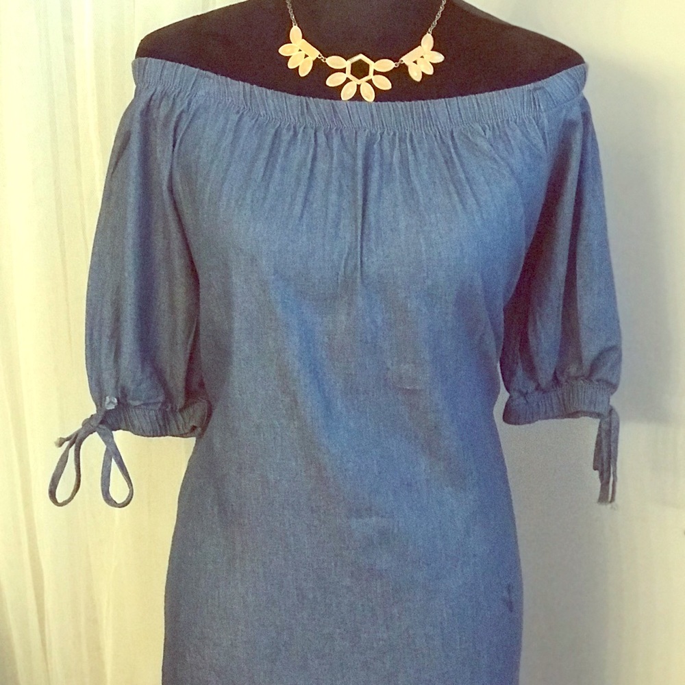 M size off the shoulder Jean dress